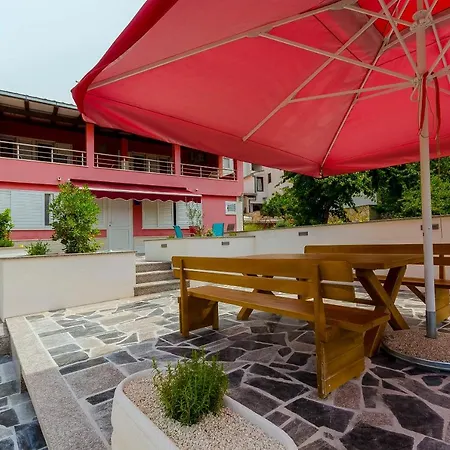 Karlo Apartmán Trogir