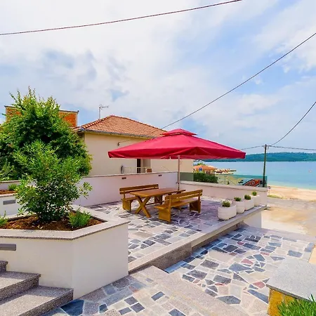 Karlo Apartamento Trogir